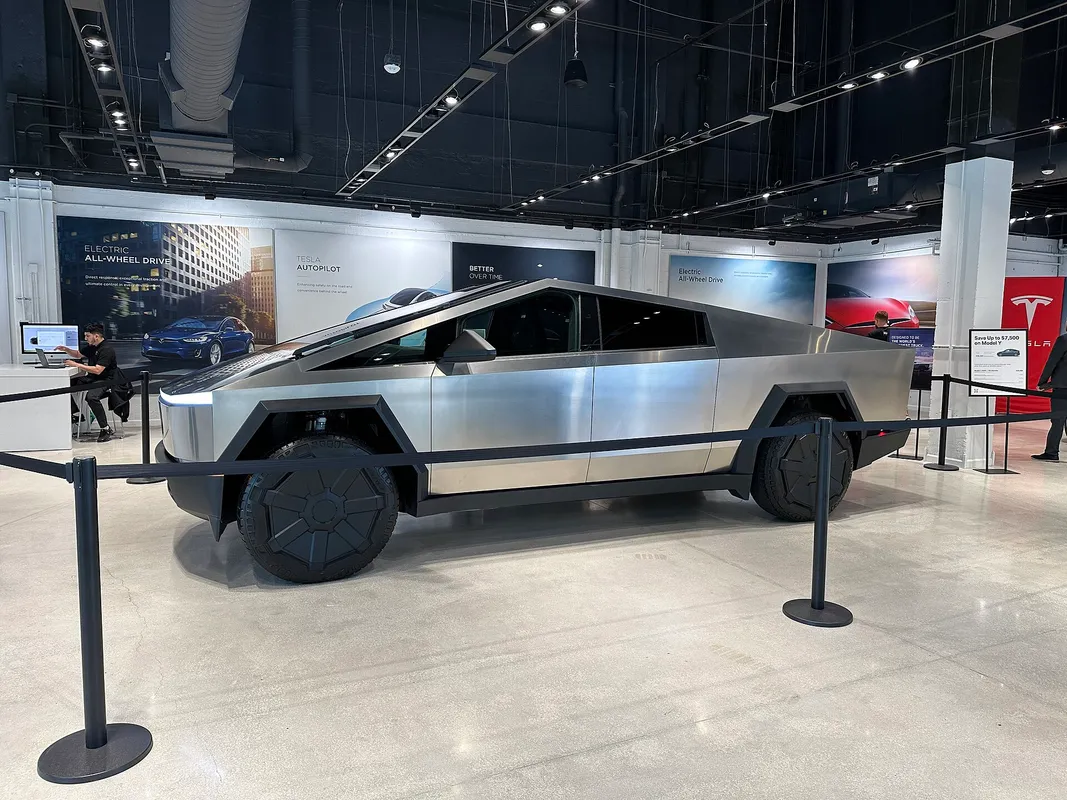 Tesla Cybertruck